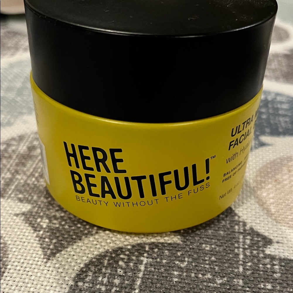 Here Beautiful! Ultra Repair Facial Cream - Bright Yellow